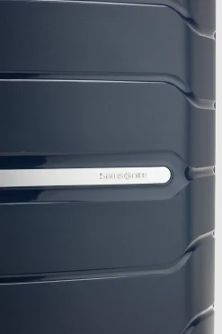 Oc2lite Check-In 75cm Suitcase